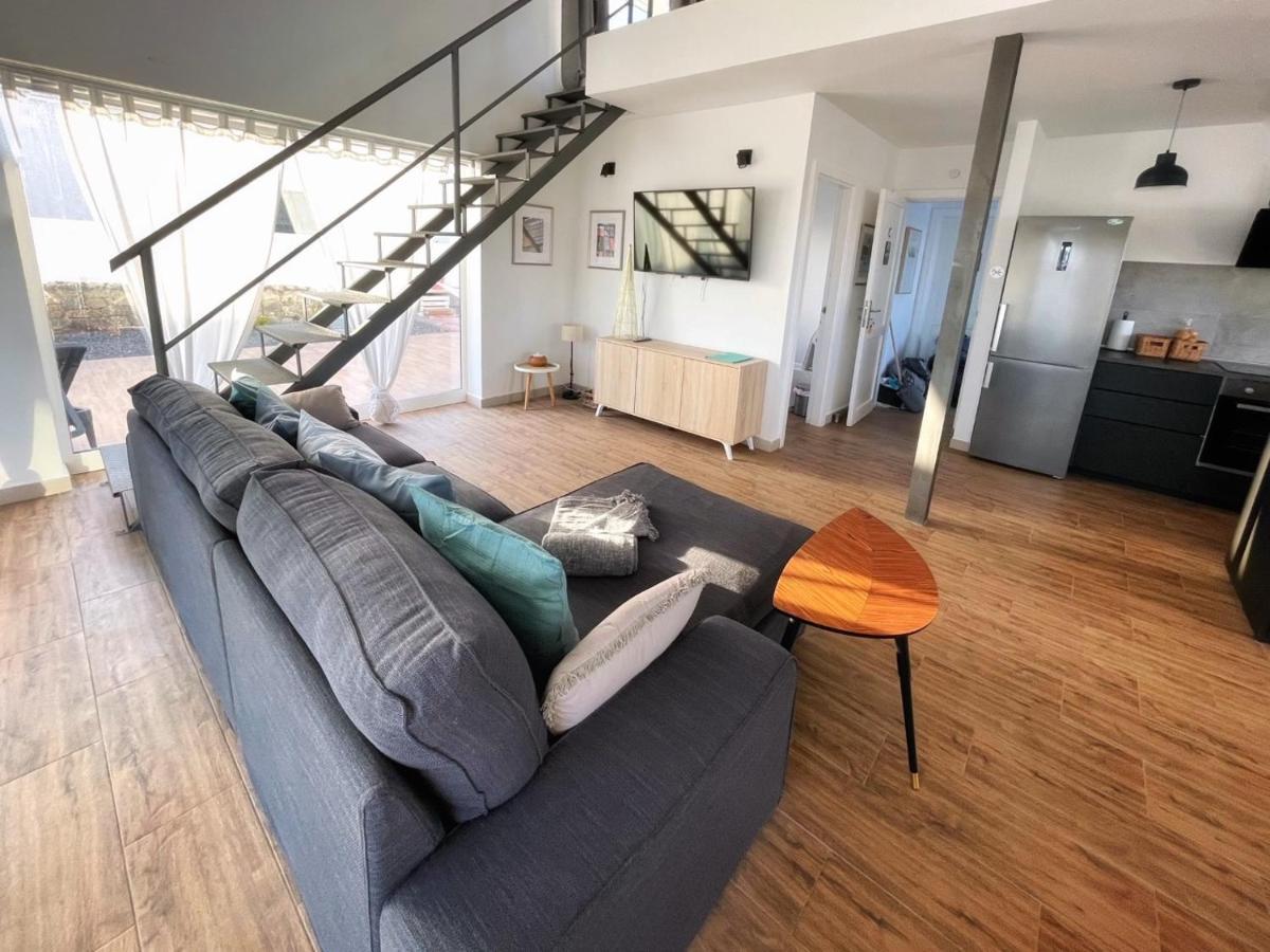 Azur Arts Lanzarote Lofts Lägenhet Tinajo Exteriör bild