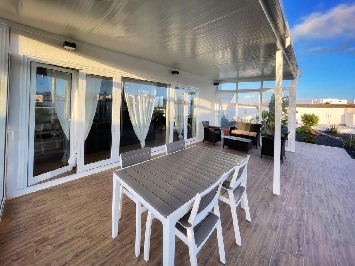 Azur Arts Lanzarote Lofts Lägenhet Tinajo Exteriör bild