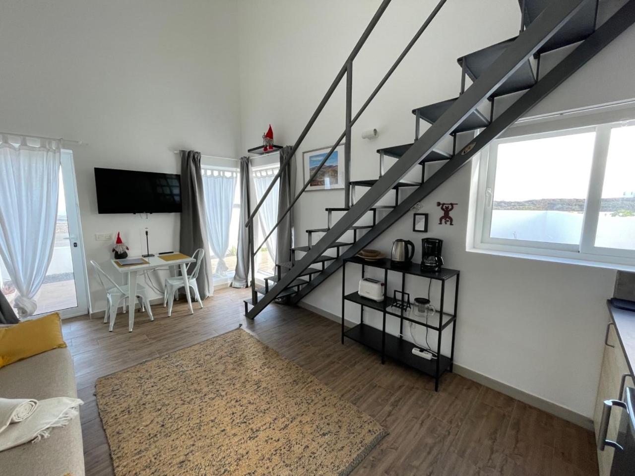 Azur Arts Lanzarote Lofts Lägenhet Tinajo Rum bild